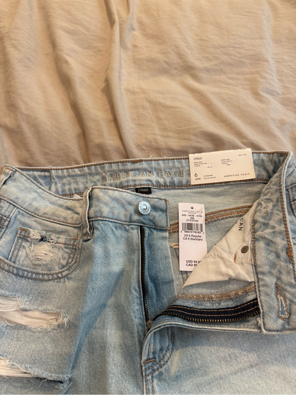 American Eagle Outfitters Light Blue Boyfriend Jeans